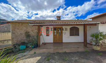 Imagem: Casa com terreno AMPLO para Venda com 3