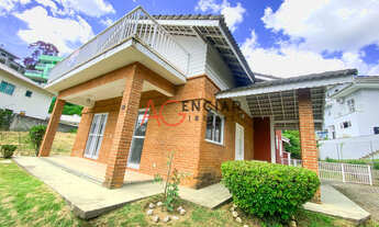 Imagem: Casa à venda no bairro Tijuca - Teresópolis/RJ