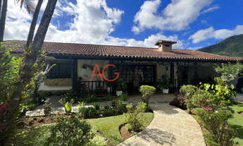 Imagem: Casa à venda no bairro Tijuca - Teresópolis/RJ