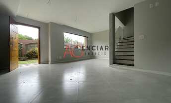 Imagem: Excelente Casa Duplex à Venda