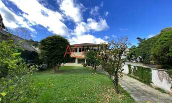 Imagem 2: Casa à venda no bairro Tijuca - Teresópolis/RJ