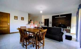 Imagem 4: Lindíssima casa, 2 dormitórios, 2 suíte, 1 vaga na garagem, 12362M² de Área Construída, 45