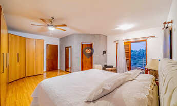 Imagem 7: 5 Dormitórios ✓ 4 Suítes ✓ 6 Vagas -Embu das Artes/SP