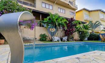 Imagem 2: 5 Dormitórios ✓ 4 Suítes ✓ 6 Vagas -Embu das Artes/SP