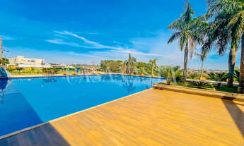 Imagem 2: Lote de esquina no Royal Boulevard