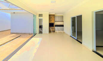 Imagem 7: Belíssima casa térrea com 03 suítes e piscina no Habiana 2