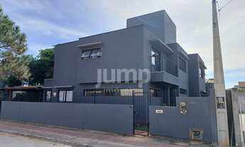 Imagem: Casa no Rio Tavares, 4 Dorm. (2 suítes)