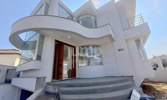 Imagem 2: Casa de alto padrão com 3 dormitórios (3 suítes) à venda, 420 m² - Rio Vermelho - Florianó