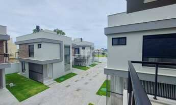 Imagem: Village Du Soleil - Casa com 3 dormitórios