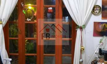 Imagem 2: Casa à venda no bairro Hípica - Porto Alegre/RS