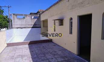 Imagem: Casa 3 quartos com amplo terreno e piscina