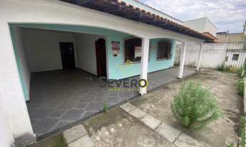 Imagem 3: Casa de 3 Quartos com Churrasqueira e Piscina na Trindade - São Gonçalo!