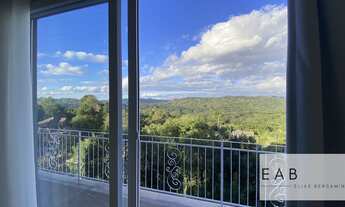 Imagem: Ampla residência de frente pro lago