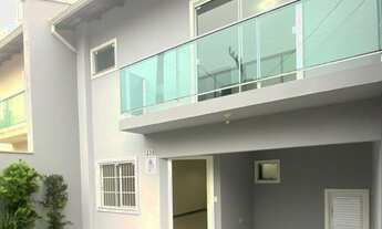 Imagem: Casa à venda no bairro Costa e Silva