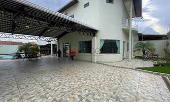 Imagem: Casa de Alto Padrão, bairro Planalto