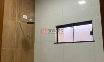 Imagem 7: Casa com 02 quartos sendo uma suíte com closet