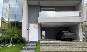 Imagem: Casa Alto Padrão - Condomínio New Ville