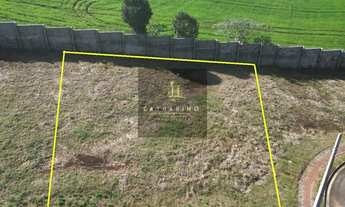 Imagem 2: CONDOMÍNIO FECHADO, 400M² de Área Construída na Avenida Nereu Ramos