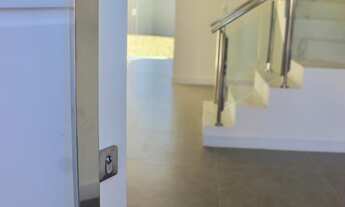 Imagem 7: Lindo Sobrado no Espinheiros