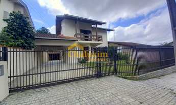 Imagem 2: Casa com suíte e 3 quartos à venda no bairro Floresta, zona Sul de Joinville