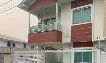 Imagem: Casa com 3 dormitórios no bairro Ingleses