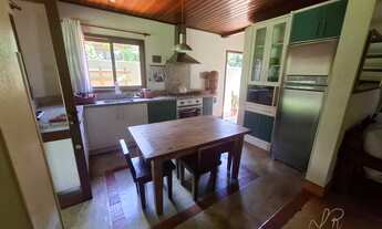 Imagem 4: Casa Encantadora no Rio Vermelho, com acesso a praia