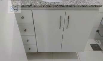 Imagem 5: Apartamento-Padrao-para-Venda-em-Sao-Cristovao-Rio-de-Janeiro-RJ, 2 dormitórios na Rua Alm