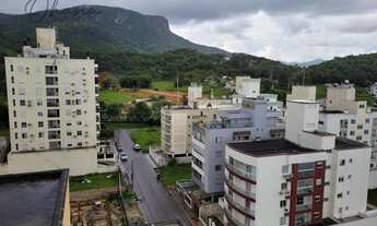 Imagem 2: Apartamento com 2 dormitórios, 1 suíte, bairro Pedra Branca, Palhoça/SC