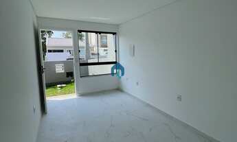 Imagem 2: Sobrado, 02 dormitórios, suíte, 1 lavabo, Forquilhas - São José / SC