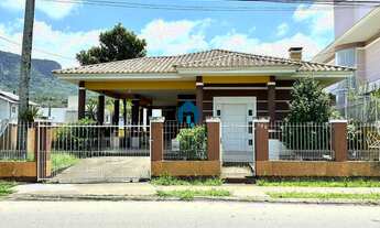 Imagem: Casa térrea 4 dormitórios, 01 suíte