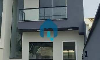 Imagem: Casa Sobrado com Piscina, 2 suítes, lavabo