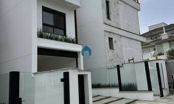 Imagem 5: Casa Twin House triplex a venda 03 quartos (1 suíte e 1 demi suíte) na Pedra Branca, Palho