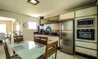 Imagem 2: Casa Duplex mobiliada, Grande Florianópolis, 04 dormitórios, 01 suíte, 04 vagas de garagem