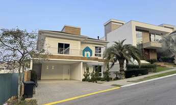 Imagem: Luxuosa Casa com 3 Suítes no Exclusivo