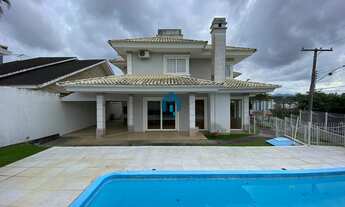 Imagem: Casa duplex de esquina com 4 dormitórios