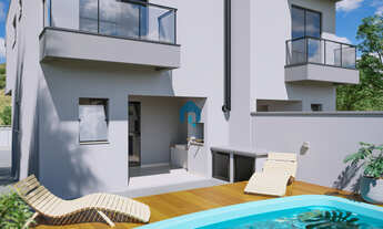 Imagem 3: Sobrado 03 dormitórios, 1 suíte, com piscina - Palhoça