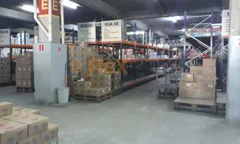 Imagem 4: Galpao/Pavilhao-Industrial-para-Aluguel-em-Sao-Torquato-Vila-Velha-ES, 4 vagas na garagem