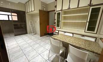 Imagem 5: Ótimo Apartamento de 157 m² com duas vagas em Moema