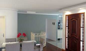 Imagem: Casa à venda com 203m², 3 quartos e 4