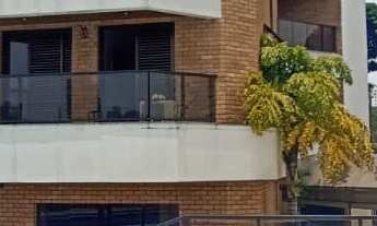 Imagem: Apartamento à venda com 198m², 4 quartos