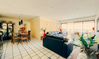 Imagem 2: Vendo apartamento em Boa Viagem 148m² - 3 quartos - 1 suíte - 2 vagas cobertas e soltas