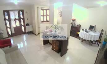 Imagem 2: Casa à venda no bairro Centro - Macaé/RJ