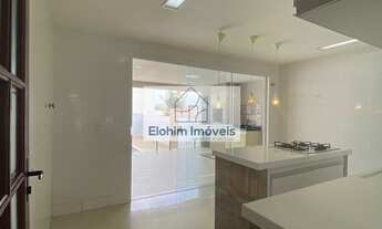 Imagem 4: Casa à venda no bairro Glória - Macaé/RJ