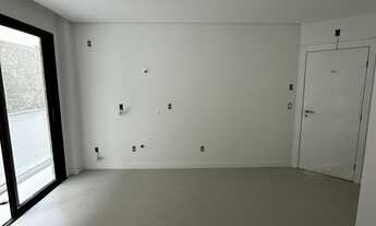 Imagem 2: Oportunidade - Studio a poucos metros da UFSC