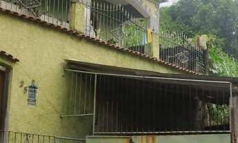 Imagem 2: Casa Triplex para Venda em Barro Vermelho São Gonçalo-RJ