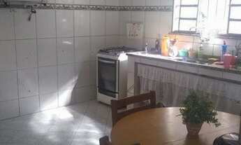 Imagem 2: Casa Padrão para Venda em Colubandê São Gonçalo-RJ