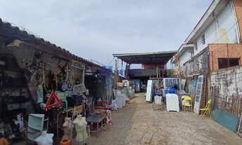 Imagem 3: Terrenos, 200M² de Área Construída na Rua Tosca