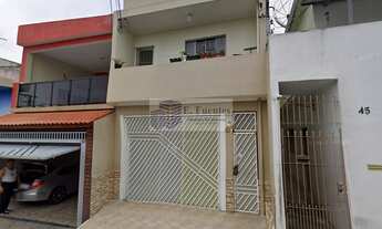 Imagem: Sobrado com 03 dormitórios