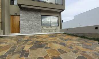 Imagem 2: SOBRADO MODERNO E IMPECÁVEL FASE 4 LAGOS