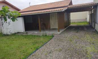 Imagem: Casa a venda praia de Itapirubá em Imbituba